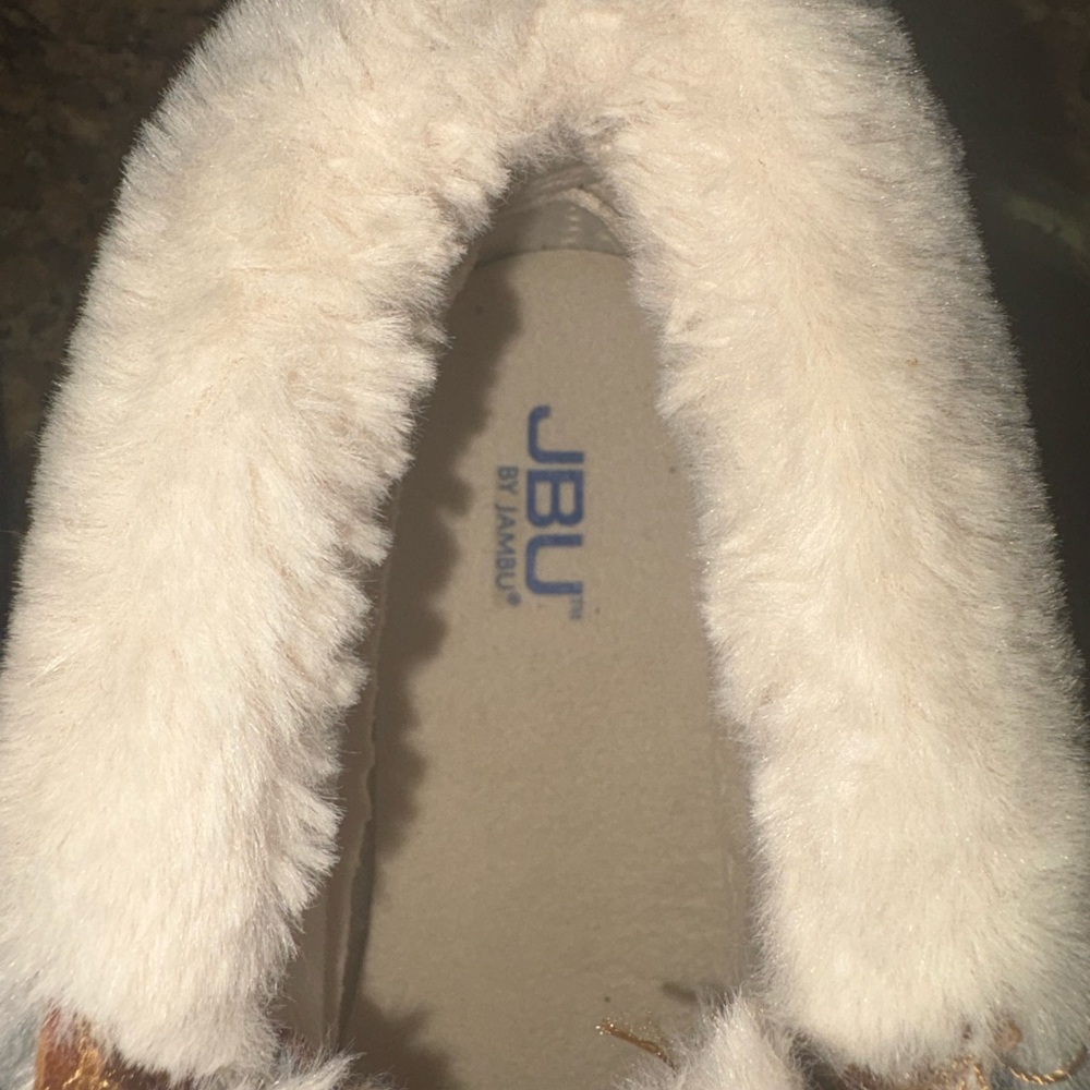 MARINA Two-Tone Ankle Boots with Cozy Fur - Picture 6 of 8